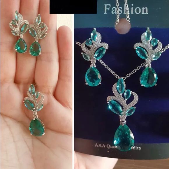 ❌Waterdrop CZ Pave Jewelry Bundle - Picture 7 of 7